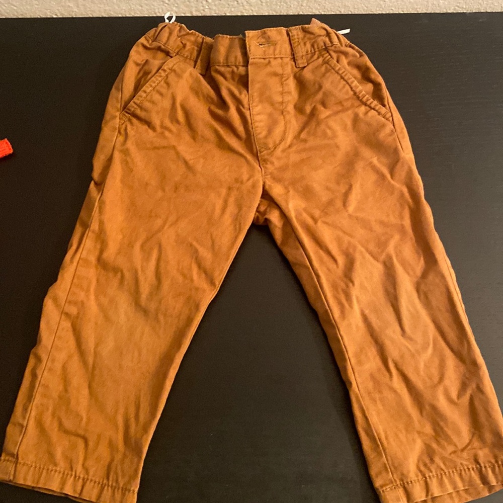 Adjustable waist pants